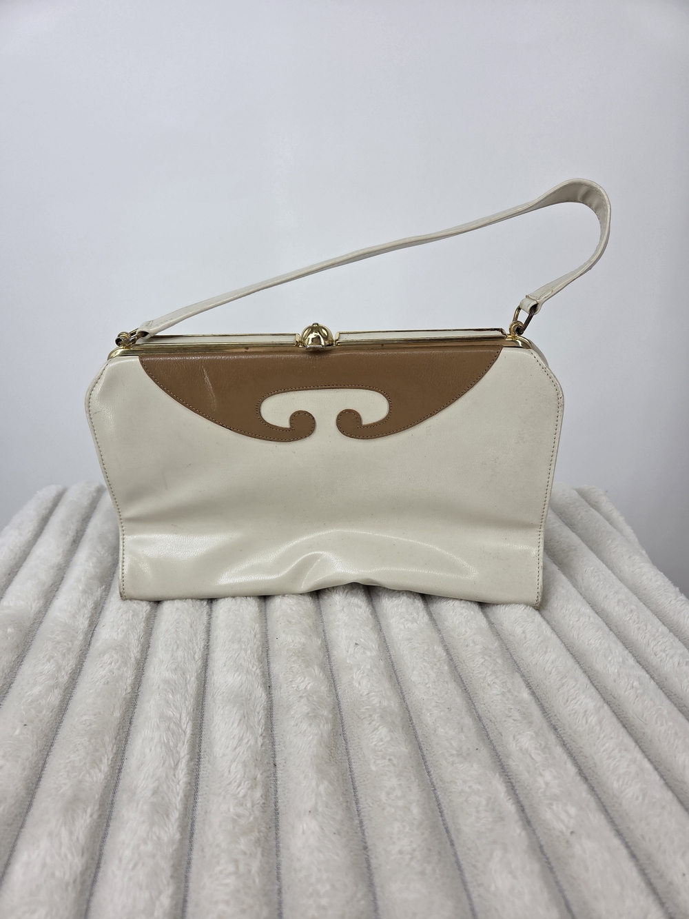 Vintage 1960s Cream and Tan Frame-Top Wristlet Clutch with Gold Hardware